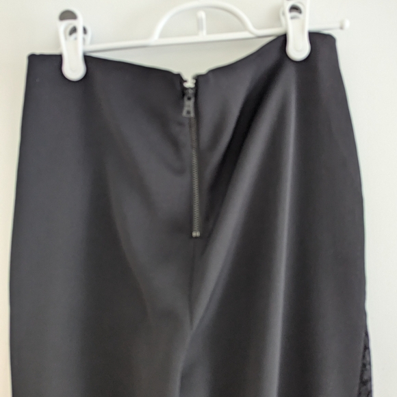 Alice and Olivia black dress pants with lace panel - Picture 4 of 8